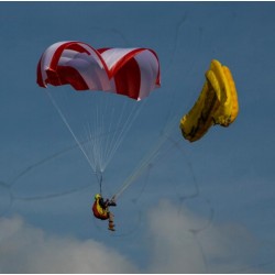 Parachute Krisis Rogallo 2